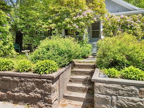 Property grounds - Ledgewood 7 - Large home in Seal Harbor. Walk, hike, bike on trails right out your front door (Mount Desert)