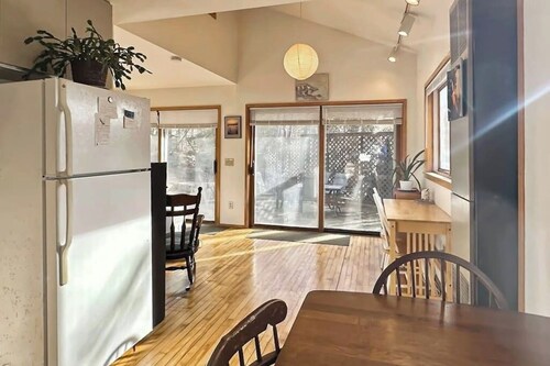 Ledgewood 9 - Charming Cottage near Seal Harbor Beach and hiking trails