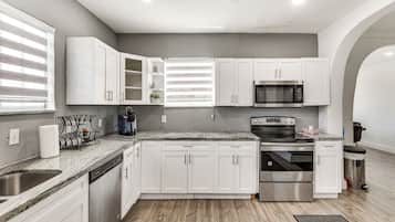 House (Multiple Bedrooms) | Interior