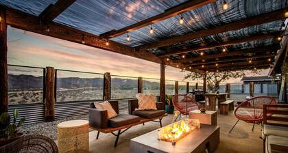 INTRVL Joshua Tree Micro Resort - 3 Homes - Sleeps 20