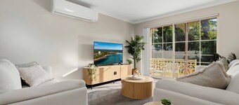 Husky Hideaway by Experience Jervis Bay