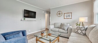 Charming Lakeside Retreat | West Lake Okoboji