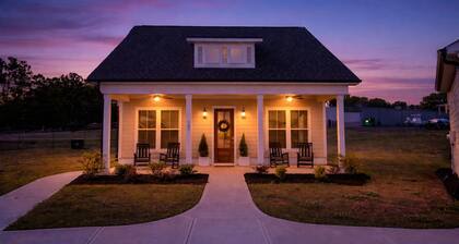Lake Greenwood Stay | Lake Views & Boat Launch