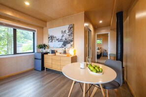 Dining - Church Bay Views & Guesthouse (Waiheke Island)