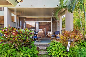 Property grounds - Oceanfront 1BR Condo Steps to Beach West Maui (Honokowai)