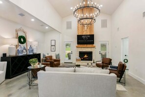 Interior - Sileaux Ranch | Modern luxury farmhouse, minutes from Downtown (Fredericksburg)