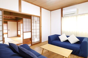 House, Non Smoking | Living area