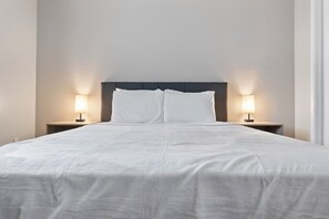 WiFi, bed sheets