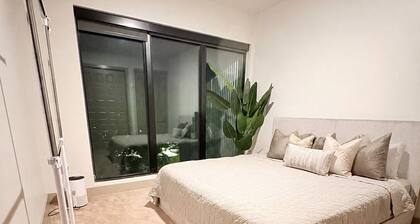 KING LUXURY SUITE MIDTOWN ATLANTA