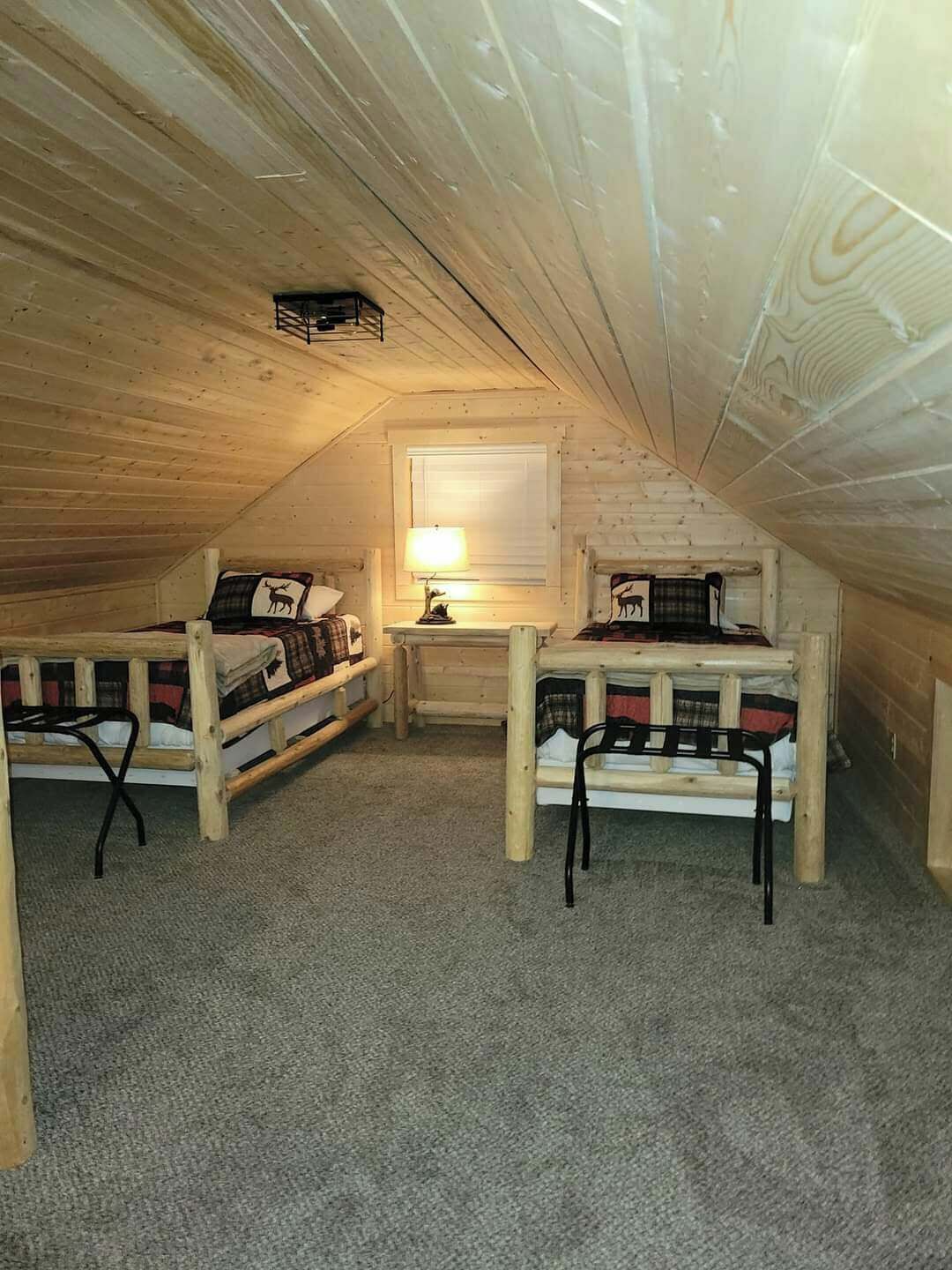 3 bedrooms, bed sheets