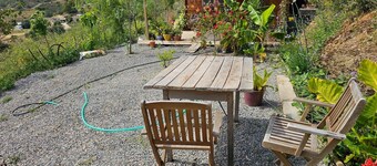 Cabin Sleeps 2 with Enclosed Garden