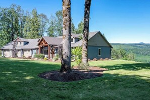 Exterior - Hoodview House - Luxury Mt Hood Scenic Views (Sandy)