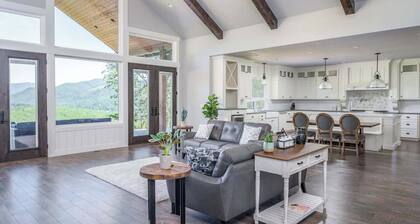 Hoodview House - Luxury Mt Hood Scenic Views