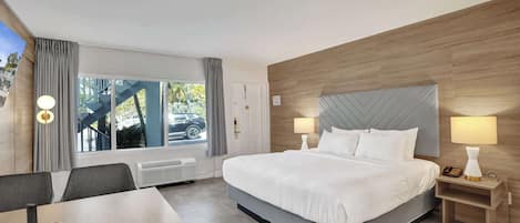 Desk, WiFi, bed sheets