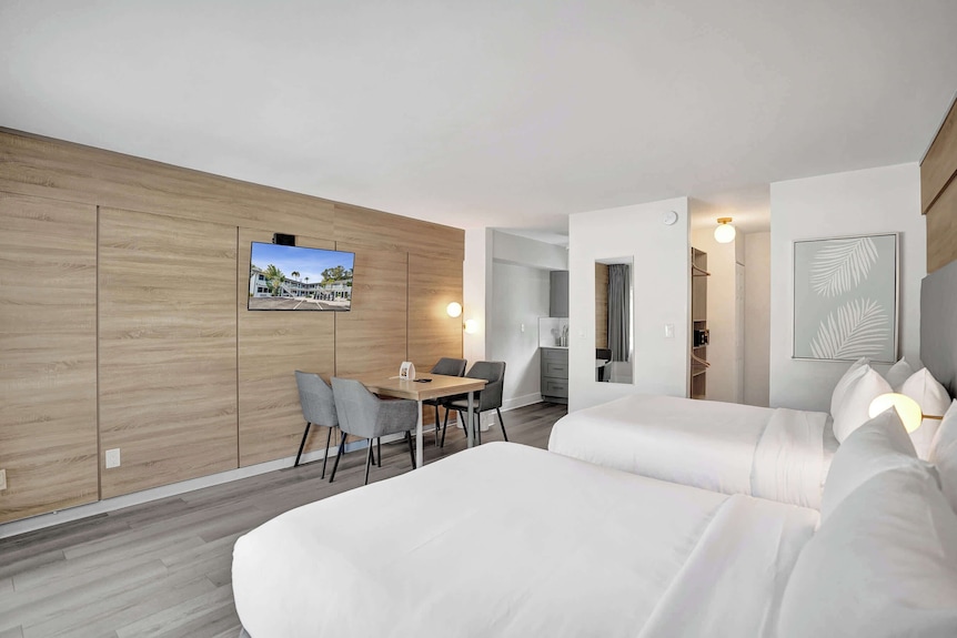 Botanica Double Suite W/ Kitchenette - Fort Lauderdale