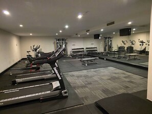 Fitness facility - Elevated Stay with Refined Interiors and Courtyard (Barton)