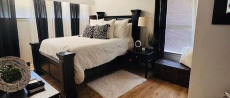 4 Schlafzimmer, Bügeleisen/Bügelbrett, WLAN, Bettwäsche