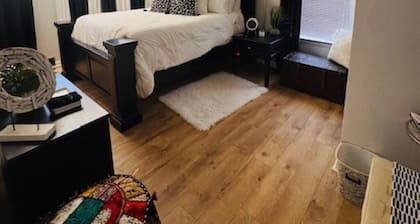 World Cup Farmhouse Retreat • Sleeps 10 • By AT&T Stadium