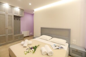Free WiFi, bed sheets, wheelchair access - Villa Palasea, Vlore, Albania (Vlore)