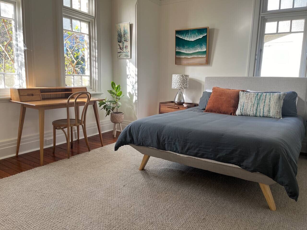 2 bedrooms, desk, iron/ironing board, WiFi