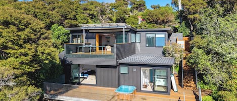 Maison Deluxe, patio, vue sur la mer | Terrasse/patio