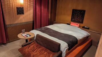 Basic Double Room | Free WiFi