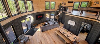 Yurta Luray~La Más Grande del Mundo~16 Huéspedes~Jacuzzi~Sauna~Estanque~Mascotas