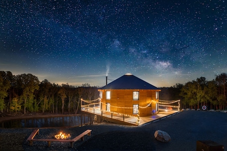 Exterior. Luray Yurt~World's Largest Yurt~Sleeps 16~Hot Tub~Sauna~Pond~Pet Friendly~Arcade