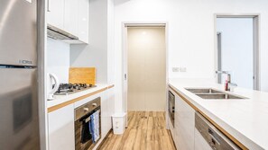 Fridge, microwave, oven, stovetop - Eastgardens 2BR/2BA | 2 Parking + Shops (Eastgardens)