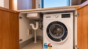 Interior - Spacious 2BR/2BA | Balcony, Parking, Marina Sq (Sydney Olympic Park)