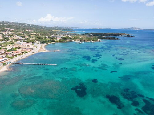 Wonderful private villa for 4 guests with WIFI, A/C, TV, terrace and pets allowed