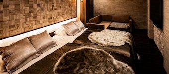 JYUNIHOTEL