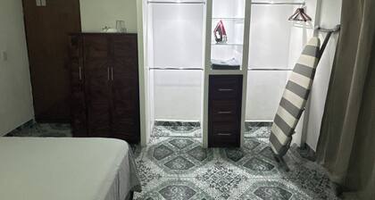 EXECUTIVE ROOM 1 IN LÁZARO CÁRDENAS - COMFORTABLE MATRIMONIAL BED.