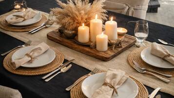 Deluxe Villa, Valley View | Dining