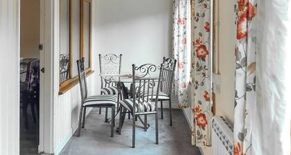 Woodlands Rest - UK51659