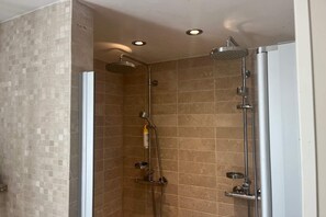 Bathroom - 12 person holiday home in Masfjordnes (Masfjordnes)