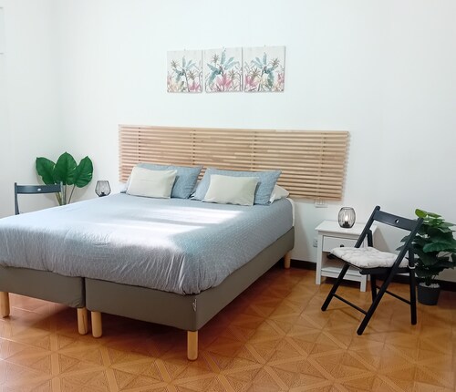 Apartment all' Italiana near Milan_trains every 15 min to Milan
