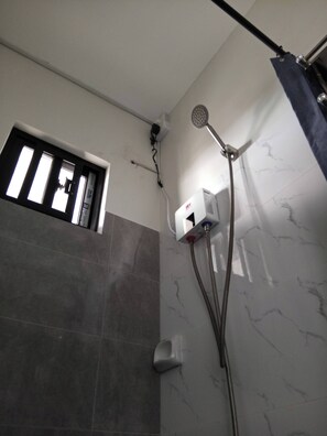Bathroom - Stay at Diez R3, Private Kitchen near SLEX, City View (Calamba City)