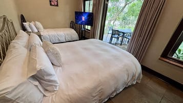 5 bedrooms, internet, bed sheets