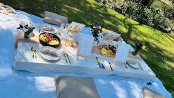 Utendørsservering