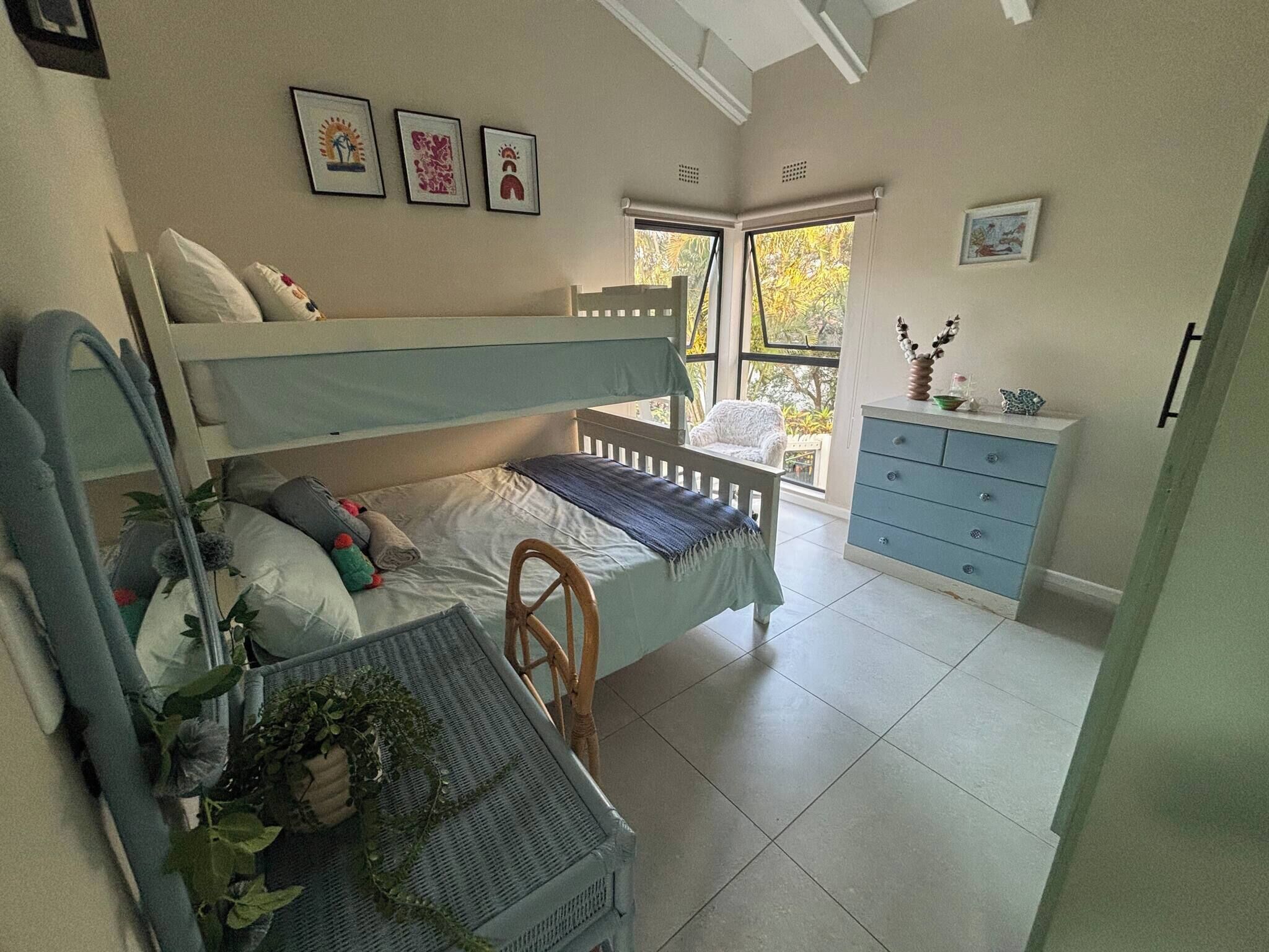 5 dormitorios, Internet, ropa de cama