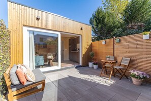 Terrace/patio - Holiday home in Koudekerke | Middelburgsestraat 44 (Koudekerke)