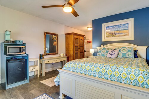 Fish & Boat! Lake Freeman Retreat w/ Dock Access