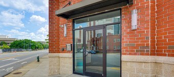 Walkable Condo in Dtwn Greensboro! Extended Stay