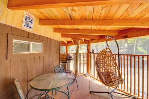 Mountain-Side Getaway w/ Grill in Jemez Springs!