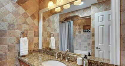 Golf Course Haven! 4 Mi to World Equestrian Center