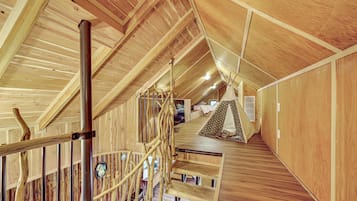 2 Schlafzimmer, Bügeleisen/Bügelbrett, Internetzugang, Bettwäsche