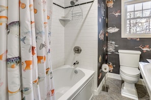 Hair dryer, towels - A-Frame Waterfront Escape on Lochada Lake (Glen Spey)