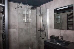 Bathroom - Charming house in city center (Verviers)