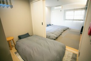 Desk, free WiFi, bed sheets - Rent the whole house / Kyoto Kyōto (Kyoto)